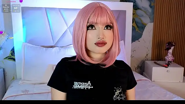 Sienna Desiree online show from 04-12-26, 12:32