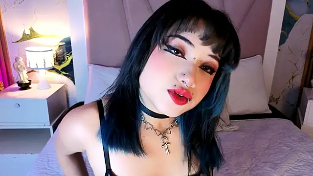 Sienna Desiree online show from 07-17-26, 03:46