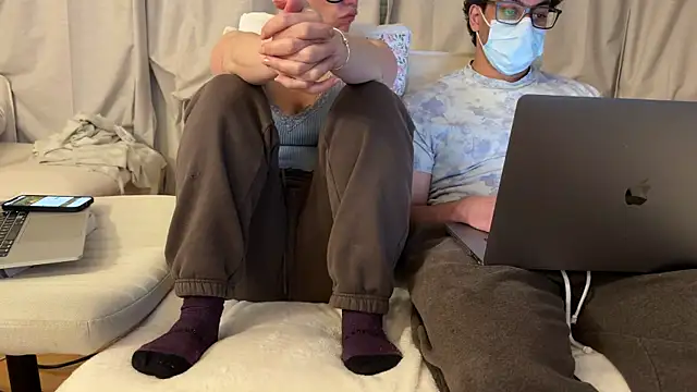 Ambrrr online show from 04-07-26, 02:12