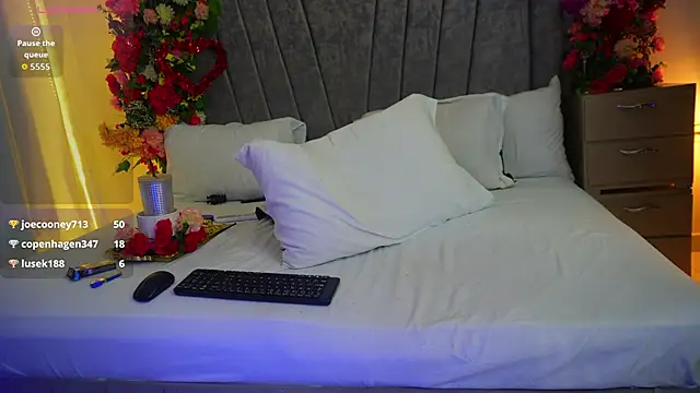 xkassandraxx online show from 02-15-26, 07:51