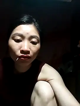 Snapshot of Hiniyk2 chatting on 04-20-26, 01:36 Hiniyk2 online show from 04-20-26, 01:36