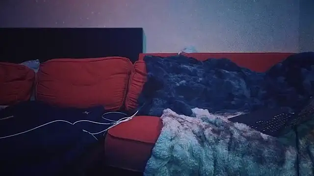 Snapshot of Dozercockweed chatting on 03-29-26, 08:58 Dozercockweed online show from 03-29-26, 08:58