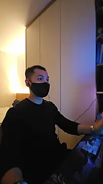 Snapshot of OnlyHand9x chatting on 02-10-26, 06:23 OnlyHand9x online show from 02-10-26, 06:23