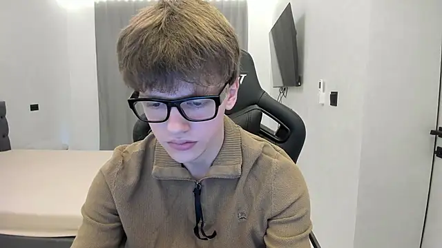 bonekoambalabu online show from 04-28-26, 03:17