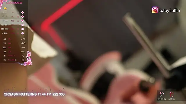 Snapshot of diana_lynny chatting on 01-13-26, 04:01 diana lynny online show from 01-13-26, 04:01