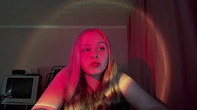 ZoraDearmon online show from 01-11-26, 07:08