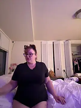 KittyCreamKisses online show from 02-06-26, 03:22