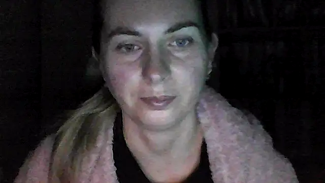 VikiLove765 online show from 01-09-26, 12:02