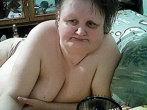 nataly4560 online show from 04-19-26, 09:50