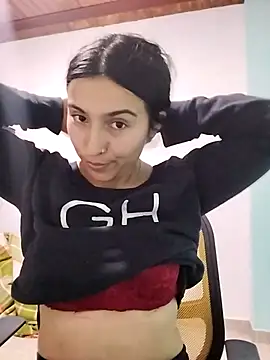 Emily Gree online show from 03-28-26, 07:57