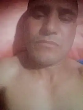 Yassine 1985 online show from 07-08-26, 01:21