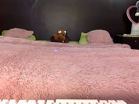 Flabia Roses online show from 01-16-26, 06:45