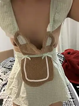 Zhizhi-520 online show from 01-14-26, 06:52