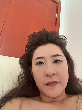 Jingjingxiang-520 online show from 06-26-26, 01:43