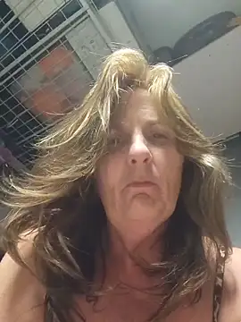 HotAzMilf online show from 02-20-26, 11:32