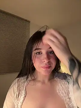 evelynrosess1 online show from 03-23-26, 11:42