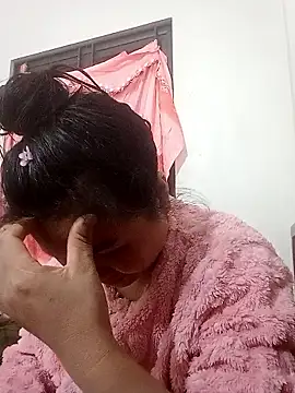 kira0021 online show from 01-19-26, 01:04