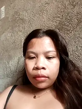 Snapshot of Hot_zoey05 chatting on 02-13-26, 05:03 Hot zoey05 online show from 02-13-26, 05:03