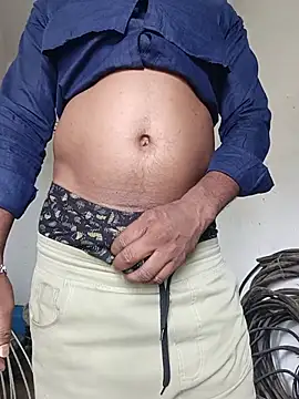 Snapshot of sexyboy_917 chatting on 07-17-26, 06:31 sexyboy 917 online show from 07-17-26, 06:31