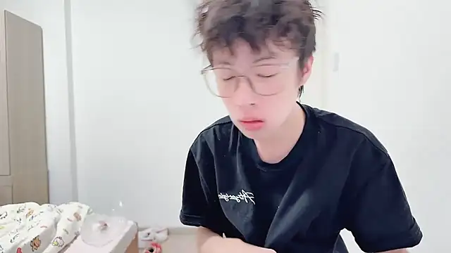 afahyu online show from 02-26-26, 02:21