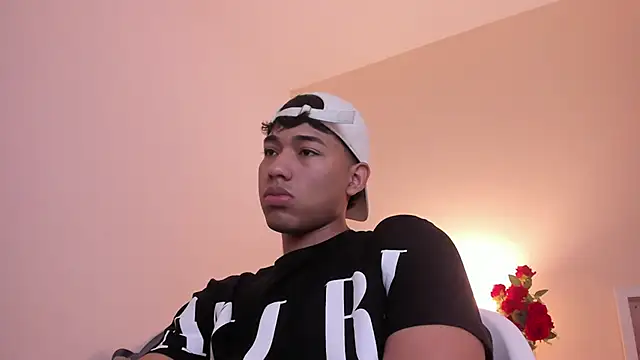 Snapshot of AustinTowers chatting on 02-20-26, 07:36 AustinTowers online show from 02-20-26, 07:36