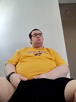 Snapshot of TimothyHendershot chatting on 02-15-26, 04:14 TimothyHendershot online show from 02-15-26, 04:14