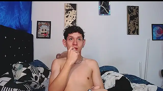 Snapshot of yorsamm_smit chatting on 02-24-26, 11:03 yorsamm smit online show from 02-24-26, 11:03