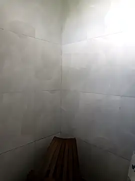 zaraluxx1 online show from 01-14-26, 07:41