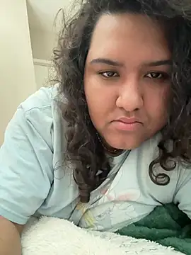 Angeliccreamyrican online show from 02-19-26, 04:58