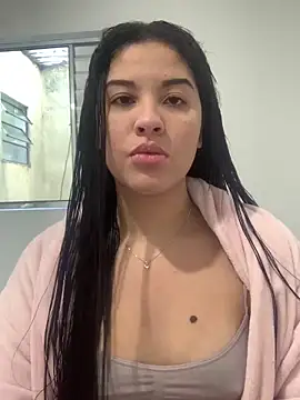 Snapshot of kahraujo chatting on 06-19-26, 11:03 kahraujo online show from 06-19-26, 11:03