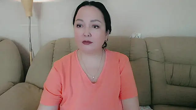 infinity loveliness online show from 11-19-25, 09:09