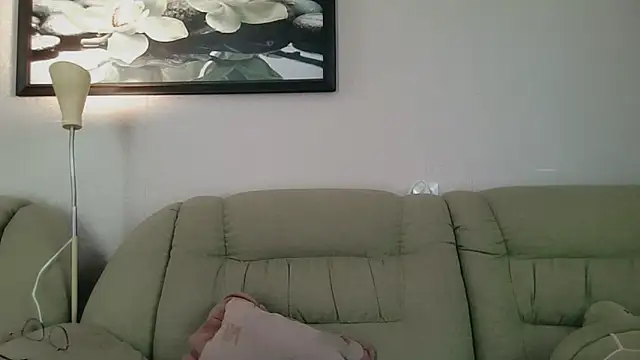 infinity loveliness online show from 04-12-26, 09:36