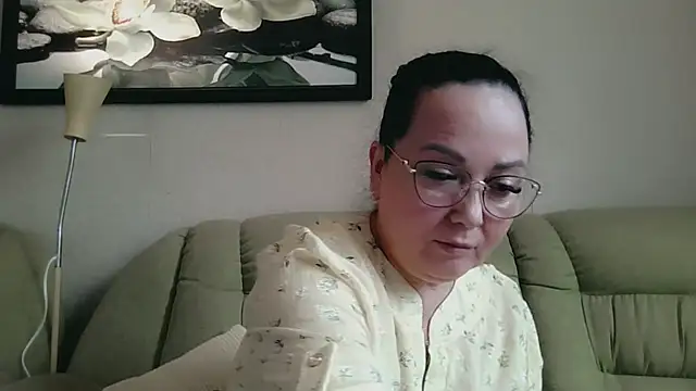 Snapshot of infinity_loveliness chatting on 06-14-26, 06:59 infinity loveliness online show from 06-14-26, 06:59
