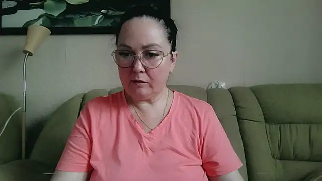 Snapshot of infinity_loveliness chatting on 06-15-26, 06:26 infinity loveliness online show from 06-15-26, 06:26