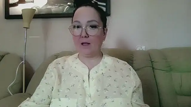 Snapshot of infinity_loveliness chatting on 06-17-26, 07:22 infinity loveliness online show from 06-17-26, 07:22