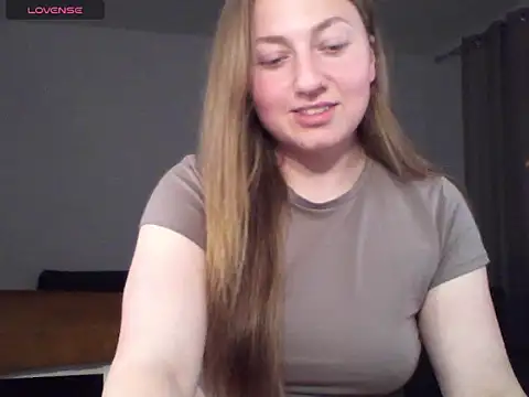Snapshot of KittyAda1212 chatting on 05-04-26, 06:59 KittyAda1212 online show from 05-04-26, 06:59