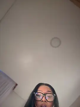 Snapshot of Soler_magnet chatting on 02-19-26, 07:54 Soler magnet online show from 02-19-26, 07:54