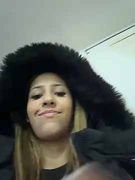 vicky bass  online show from 03-29-26, 02:22