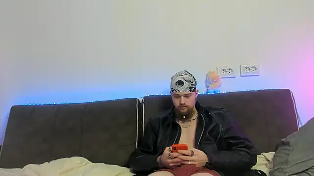 Lev Miller online show from 03-07-26, 02:19