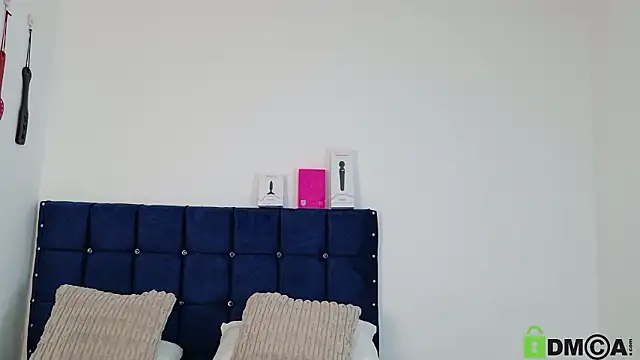 Snapshot of sweet_posionx chatting on 02-14-26, 12:46 sweet posionx online show from 02-14-26, 12:46