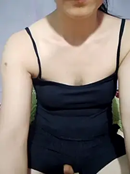 Snapshot of Asami_6868 chatting on 07-08-26, 01:48 Asami 6868 online show from 07-08-26, 01:48