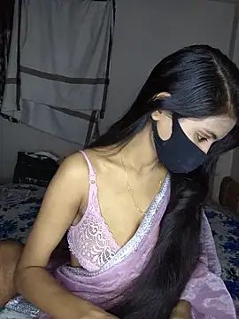 Snapshot of rani_coupleee chatting on 05-19-26, 05:08 rani coupleee online show from 05-19-26, 05:08