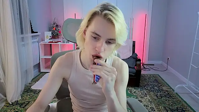 lucidangelok1 online show from 02-24-26, 01:09