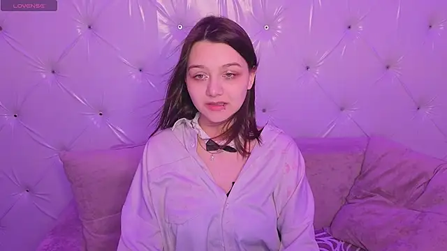 Snapshot of xxxnaughtyfoxyxxx chatting on 04-22-26, 06:42 xxxnaughtyfoxyxxx online show from 04-22-26, 06:42
