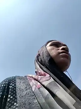 lodhi8080 online show from 03-25-26, 08:20