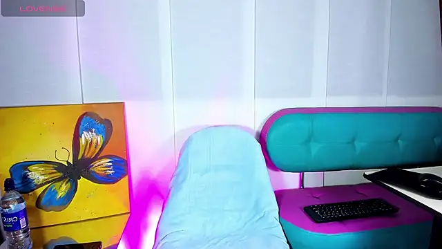 Sue blue online show from 03-13-26, 02:07