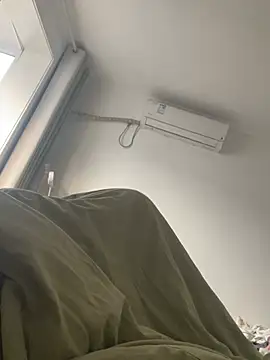 Snapshot of 940940_1688 chatting on 02-10-26, 12:26 940940 1688 online show from 02-10-26, 12:26