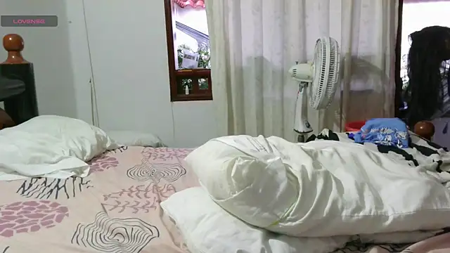 diosa cristal  online show from 04-05-26, 10:51