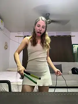 Snapshot of lriana_miller chatting on 02-25-26, 10:41 lriana miller online show from 02-25-26, 10:41