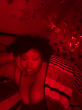 Chocolatebunnyxx96 online show from 02-04-26, 06:52